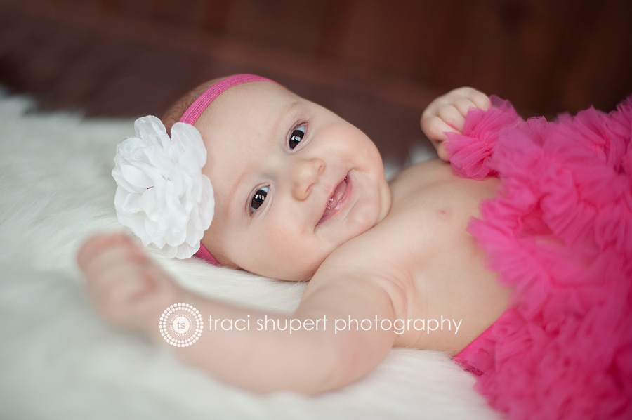 Goshen South Bend Mishawaka Elkhart Nappanee Michiana GrangerIndiana child portrait photographer